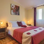 Dom wakacyjny House Kova Ližnjan