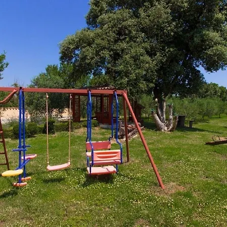 House Kova Semesterbostad *